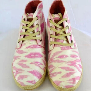 Brand New Without Box Women's TOMS Pink Ikat Espadrille Boots Sz 6